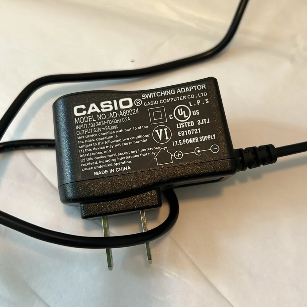 Casio HR-100TM adding machine / printing calculator - Picture 2 of 4